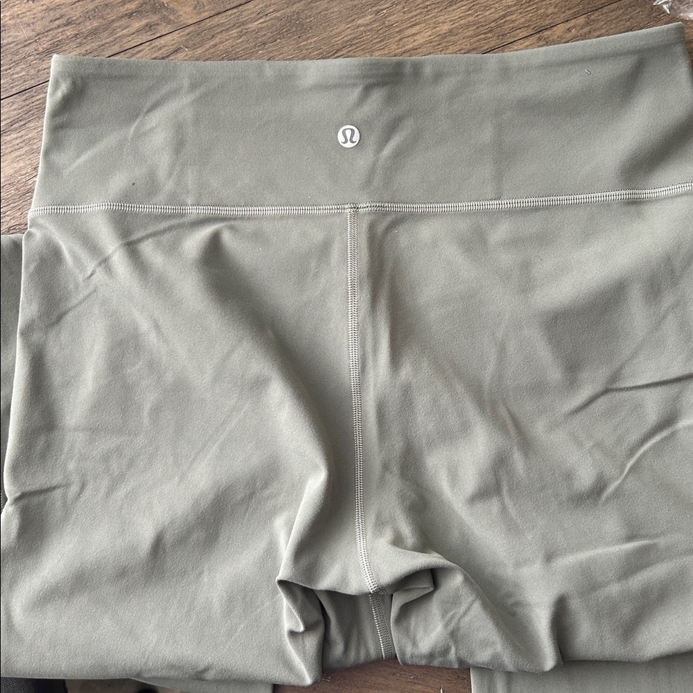 Lululemon Groove High Rise Split Hem Flared Pant Size 10 - Picture 3 of 11